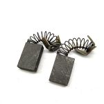 Carbones 20x13.8x6.4