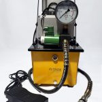 Central hidraulica con manometro