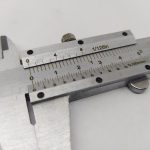 (CJ-5067)Calibre manual acero inoxidable de 0-150